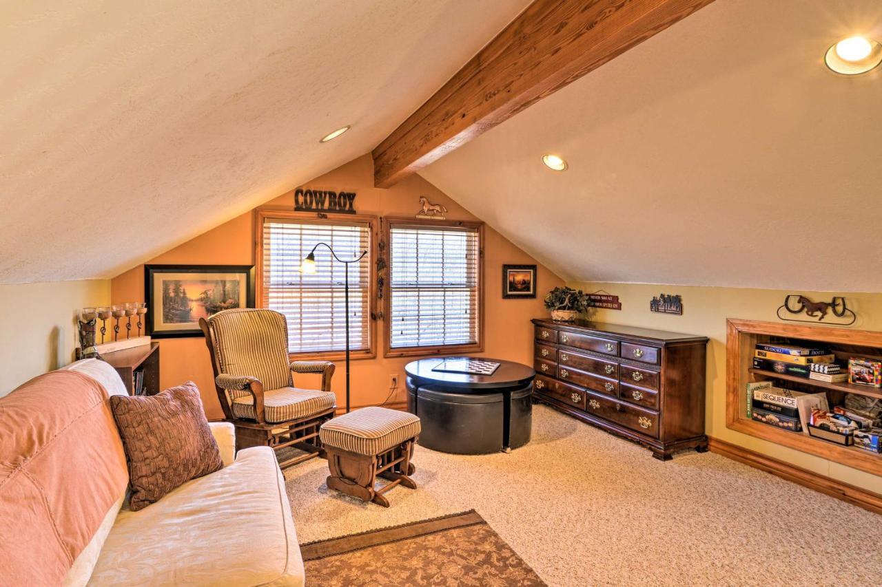 Private Family Home With Deck, Porch And Forest Views! McComas Beach Exteriér fotografie